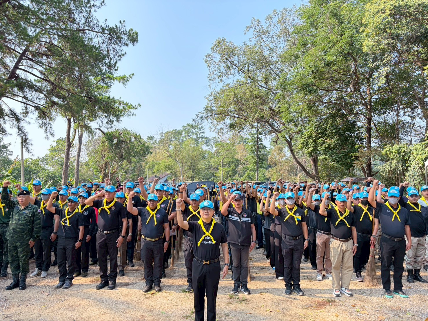 พช.แม่ฟ้าหลวง ร่วมกิจกรรมจิตอาสาบำเพ็ญสาธารณประโยชน์ เนื่องในวันจักรี ประจำปี 2569